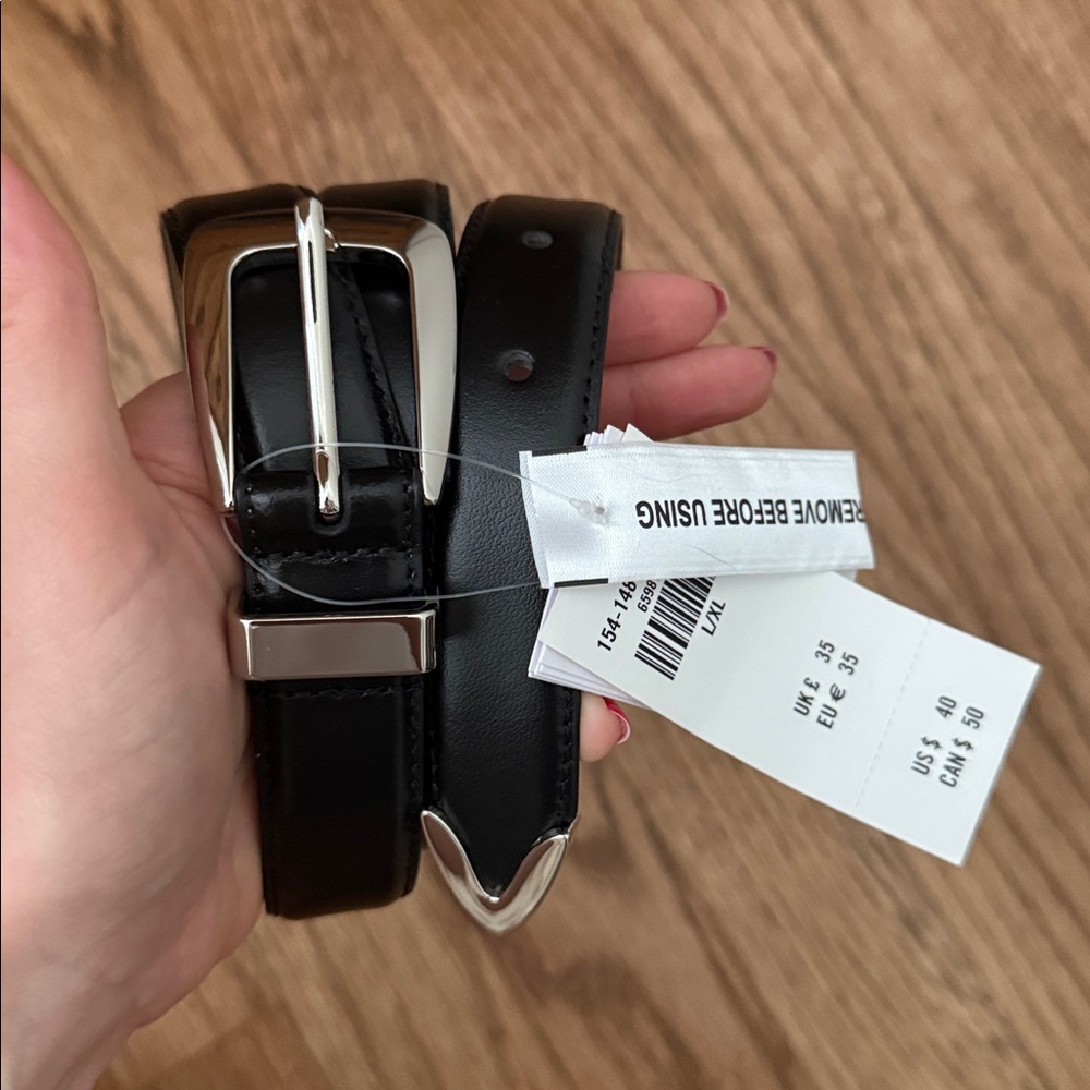 NWT Abercrombie Black Belt with Silver Buckle